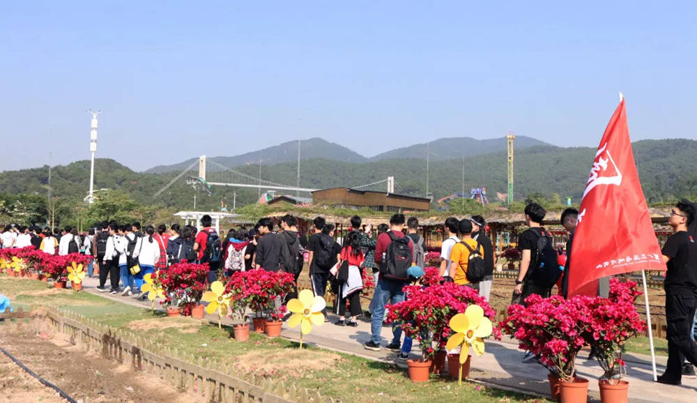 廣州圍墻畫室,廣州圍墻美術培訓,廣州畫室戶外活動,05