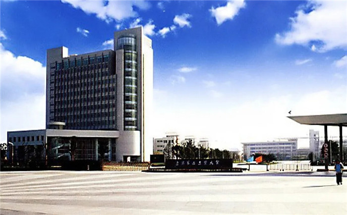 廣州美術高考班將承認聯考成績的83所院都整理處理了,63