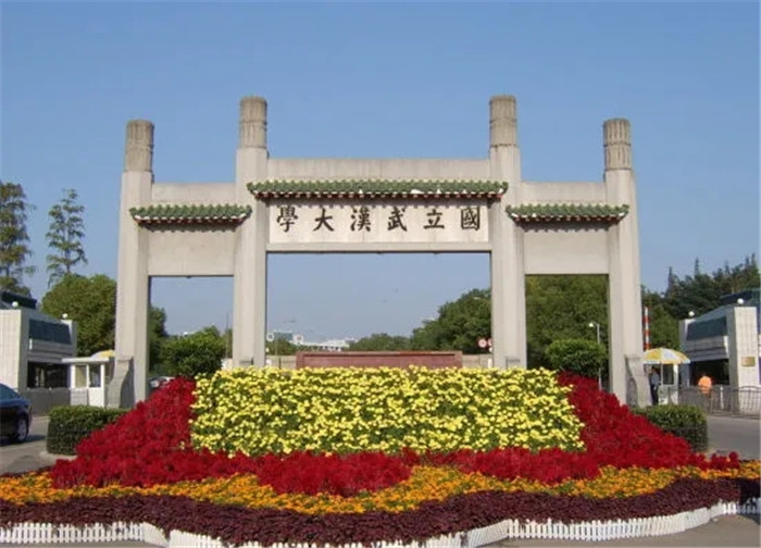 廣州美術高考班將承認聯考成績的83所院都整理處理了,68