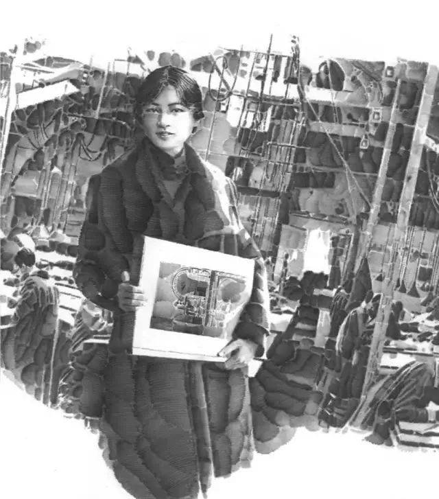 作為美術(shù)生,錯過什么都不能錯過九大美院各系教授的作品!圍墻畫室附圖102