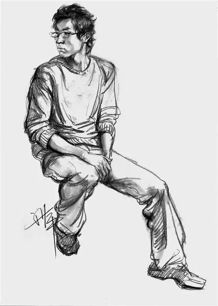 廣州畫室速寫知識,廣州速寫美術培訓,廣州速寫培訓技巧,10