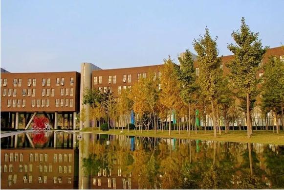 廣州圍墻畫室,廣州美院畫室,廣州美術校考培訓,01