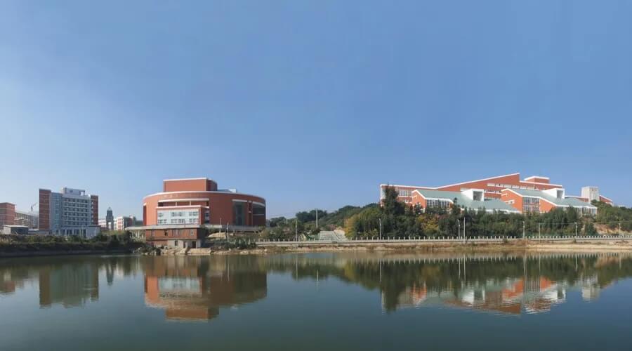 這些大學的校名聽起來不咋樣，美術實力還都挺強的！抓住撿漏機會！