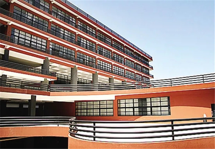 廣州美術高考班將承認聯考成績的83所院都整理處理了,22