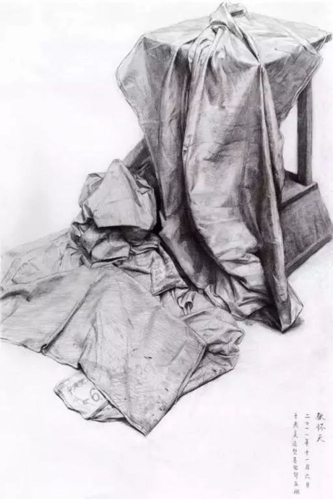 素描作品不會深入？廣州畫室排名前五畫室帶你看央美作品怎么畫,21