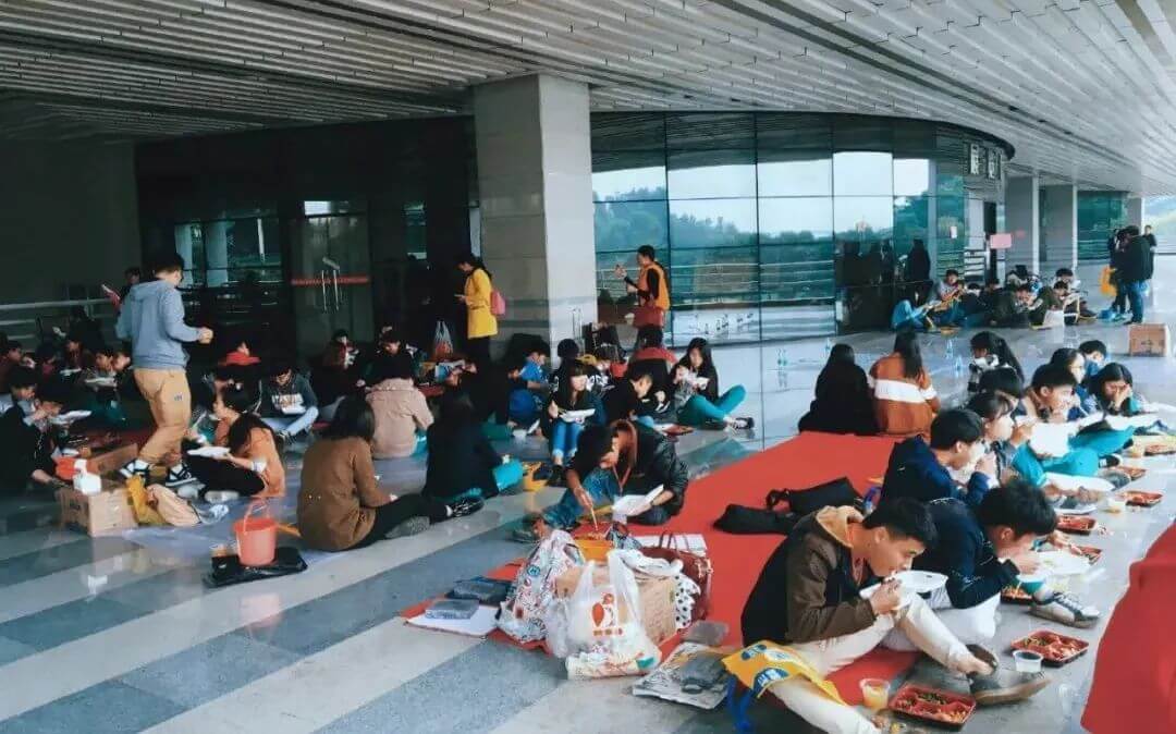 廣州畫室校考資訊:2021年校考人數最新統計!廣美約2萬、最高超10萬人報考5