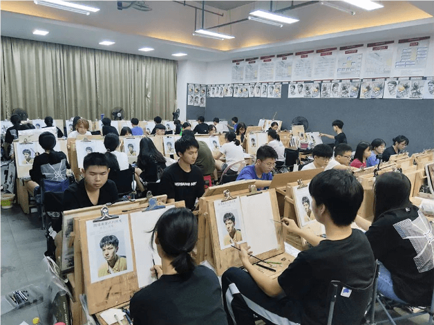 破繭重生—2021年廣州高考美術(shù)培訓(xùn)畫室-圍墻畫室復(fù)讀生招生簡章!圖六