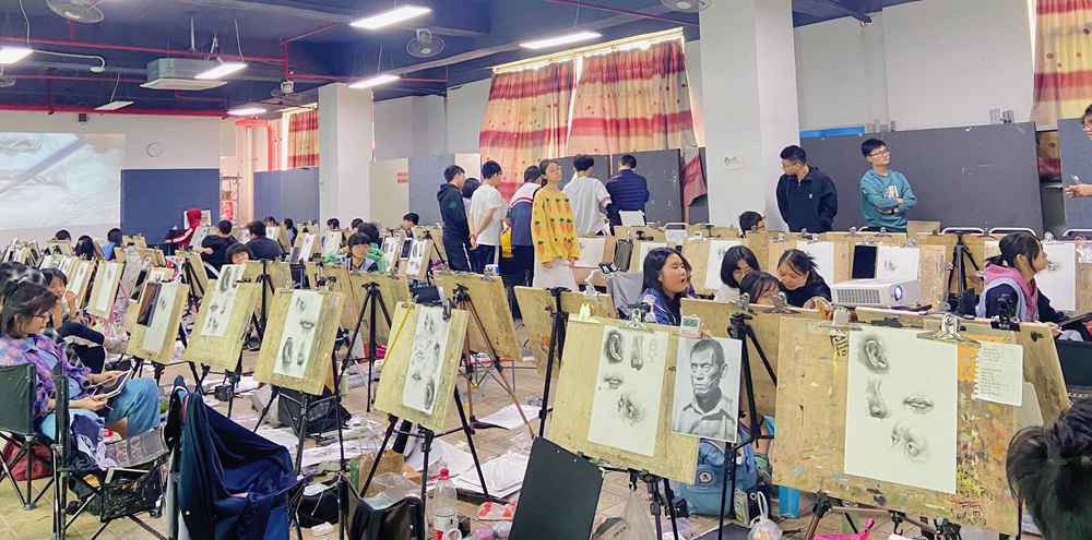 經過廣州美術高考班圍墻魔鬼特訓后的你們!聯考一定必勝,27