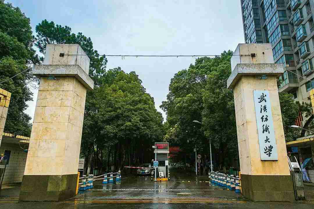 美術生注意！這70多所大學有文化單科限制，成績不達標不予錄取！圍墻畫室附圖6