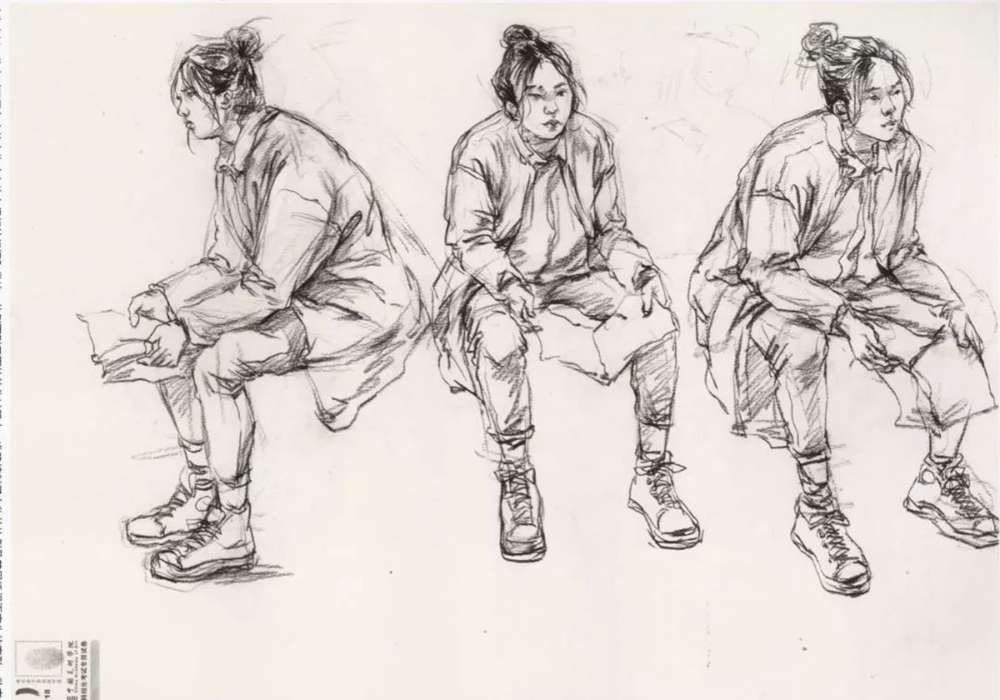 廣州美術高考班給咱精選了33幅中國美院往年速寫高分卷,28