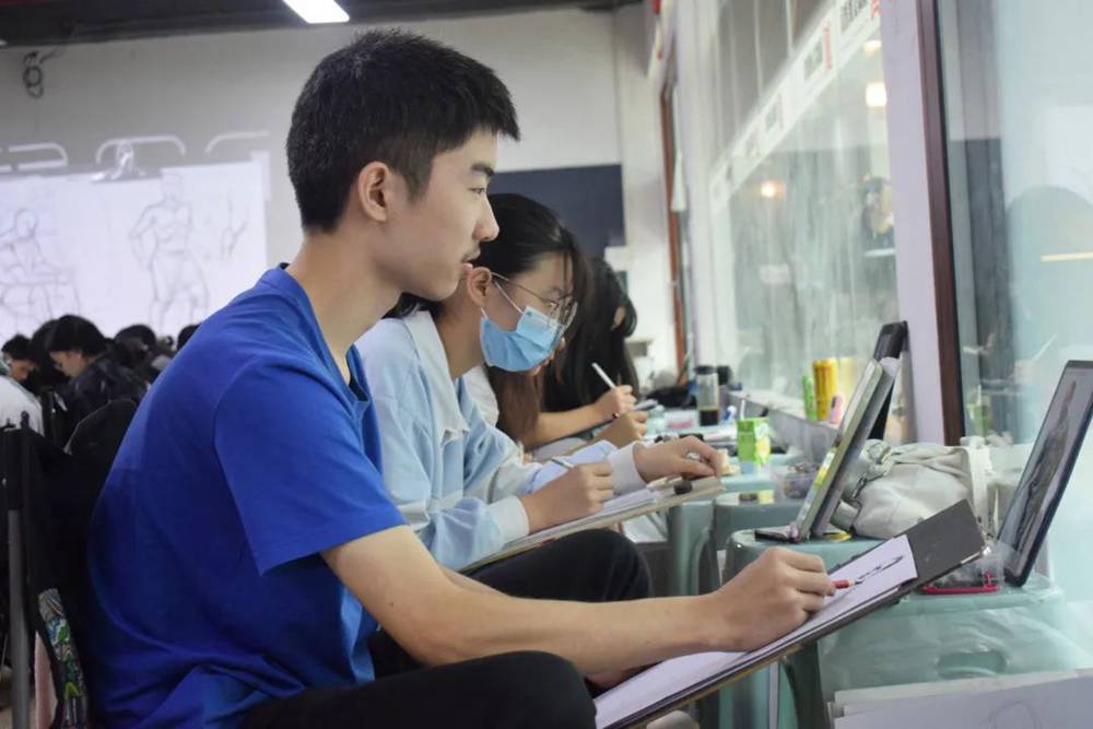 21屆廣州圍墻畫室【魔鬼特訓】—16小時挑戰一切不可能,11