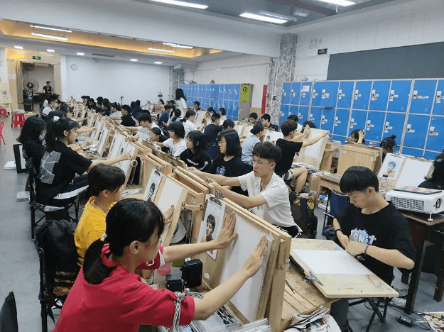 破繭重生—2021年廣州高考美術(shù)培訓(xùn)畫室-圍墻畫室復(fù)讀生招生簡章!圖十