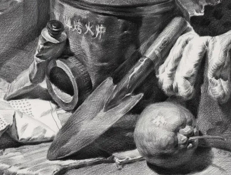 如何快速掌握素描金屬質(zhì)感?掌握方法很重要1