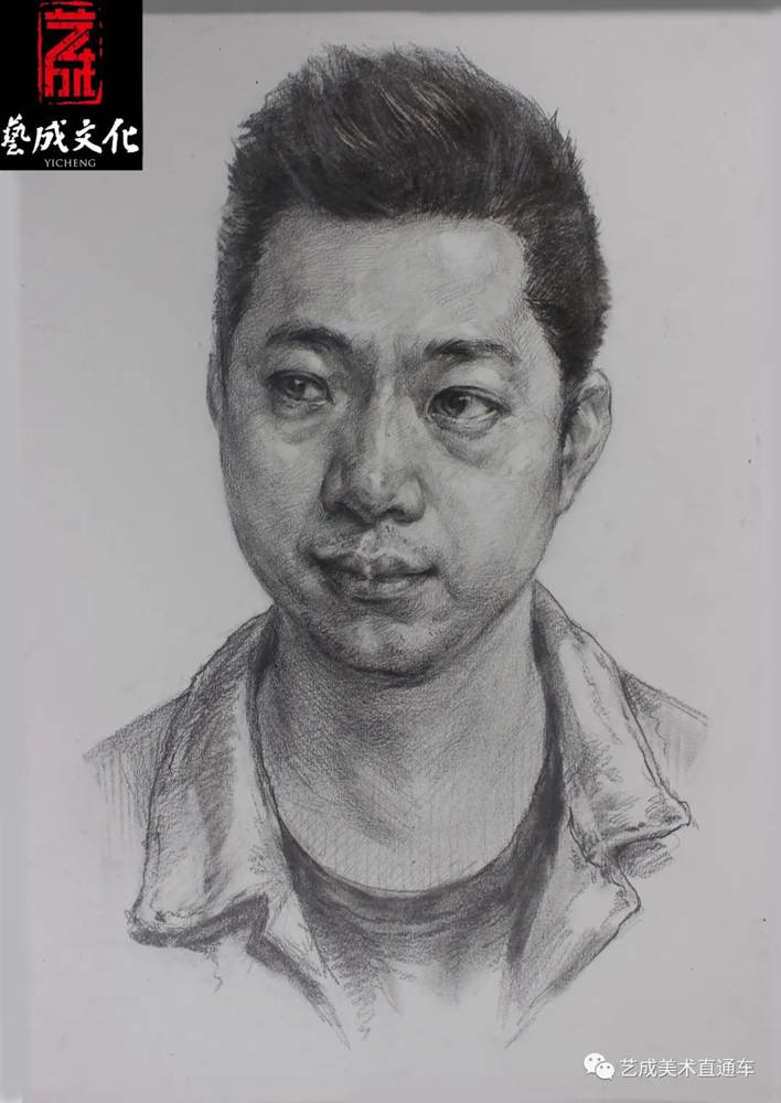 廣州美術(shù)高考班帶大家看看2021屆廣東藝成二模素描高分卷,30