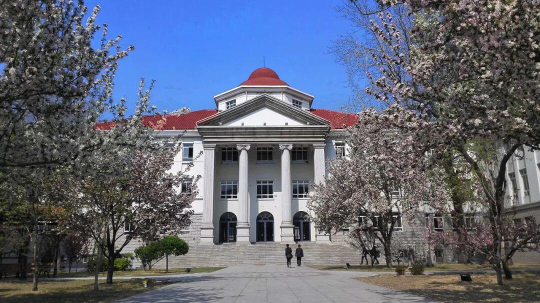 廣州藝考畫(huà)室提醒：2021年天津美術(shù)學(xué)院本科招生簡(jiǎn)章公布