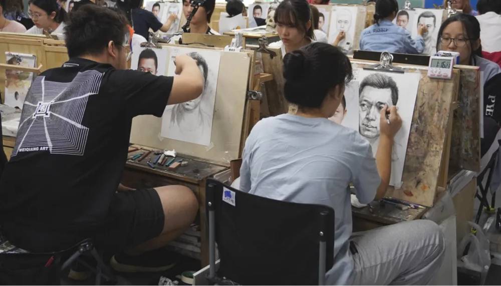 廣州美術高考班直擊二?！阕叩拿恳徊蕉妓銛?07